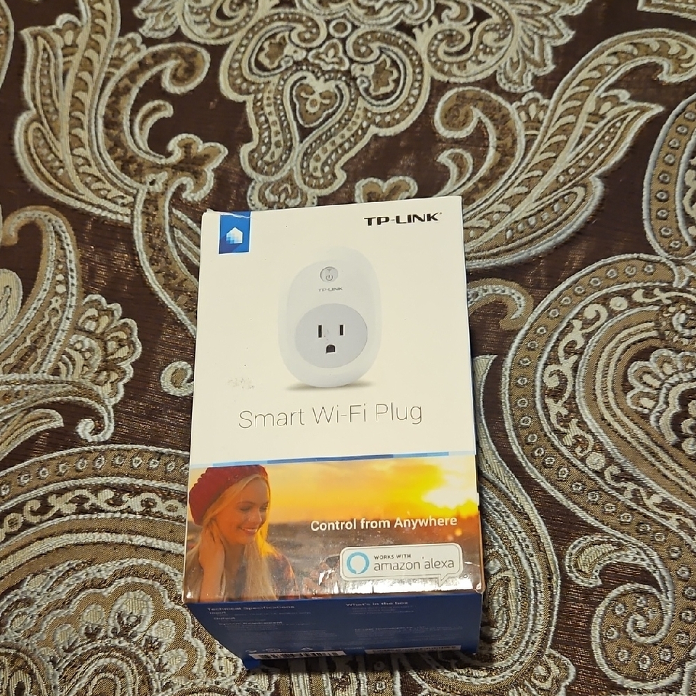 TP-Link Smart Wi-Fi Plug with Remote Access in White NIB. $4.99 SHIPPING.